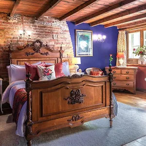 Hidden Gem 10mins Walk To Holmfirth, Log Burner Easy Parking , Holmfirth United Kingdom